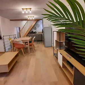 Appartement Neuf Et Cosy 2 A 6 Personnes Equipe, Allevard